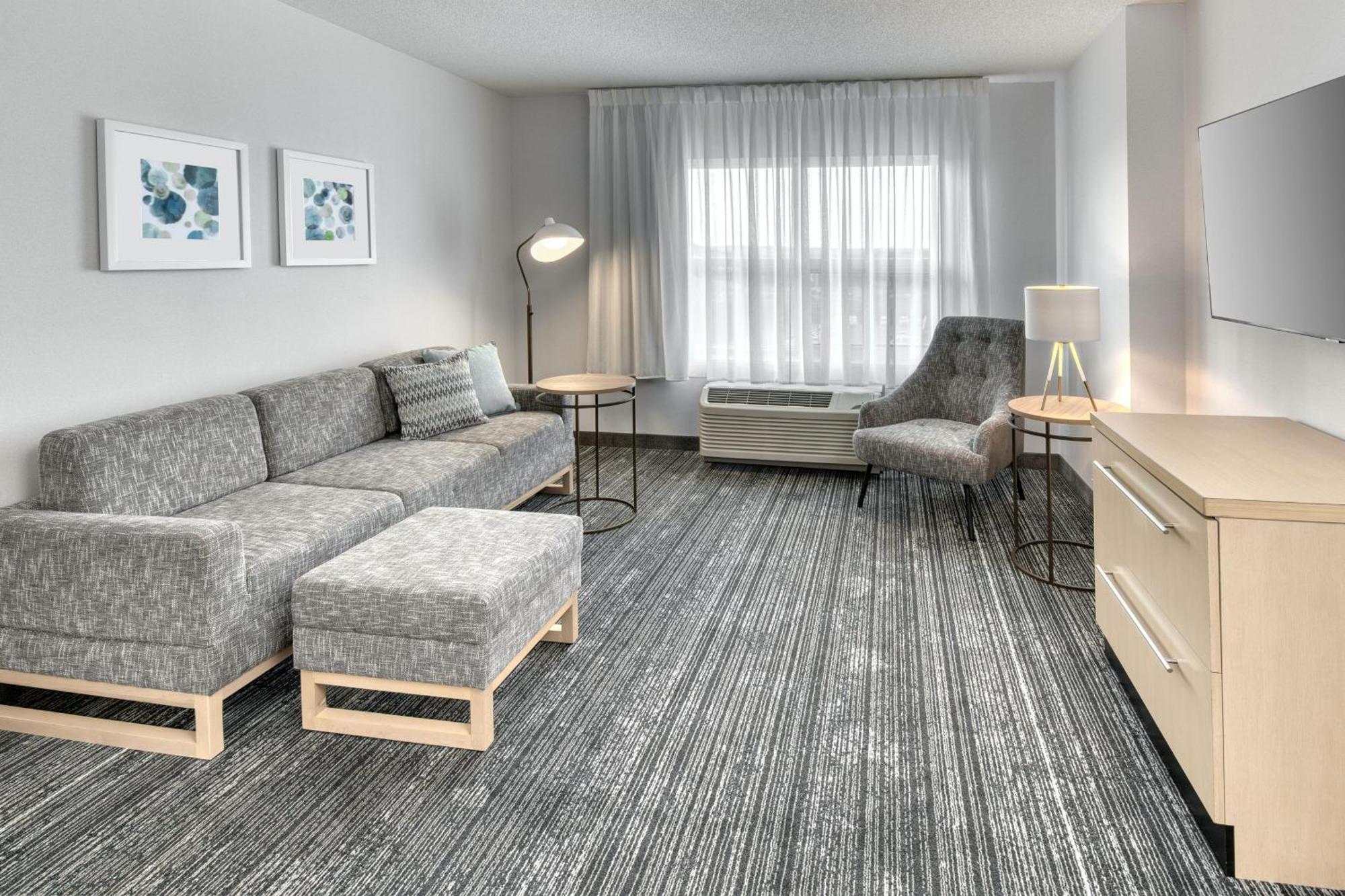 Towneplace Suites By Marriott Sudbury Esterno foto
